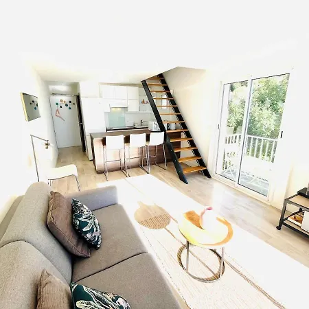 T2 Parking Conciergerie Bandol