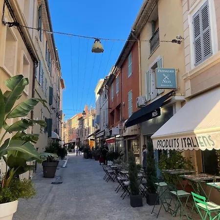 T2 Parking Conciergerie Appartement *